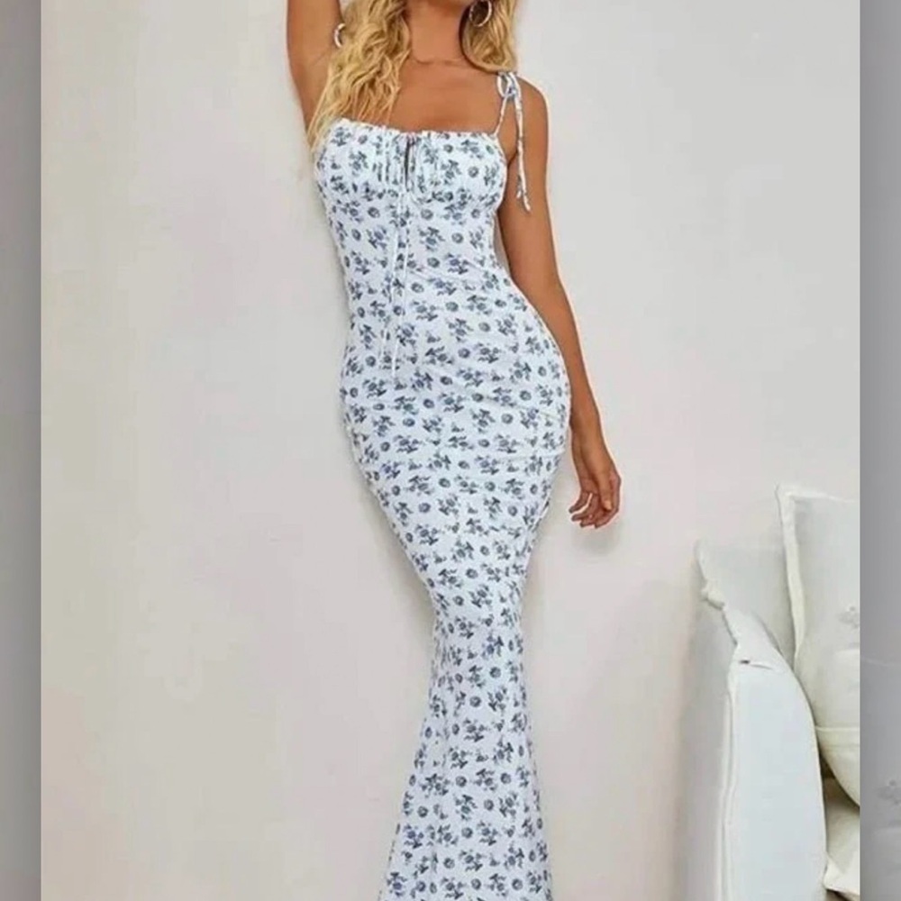 White Floral Tie-Shoulder Bodycon Maxi Dress
